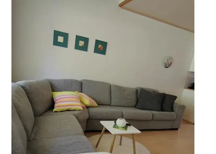 Rauhallinen Rivitalo